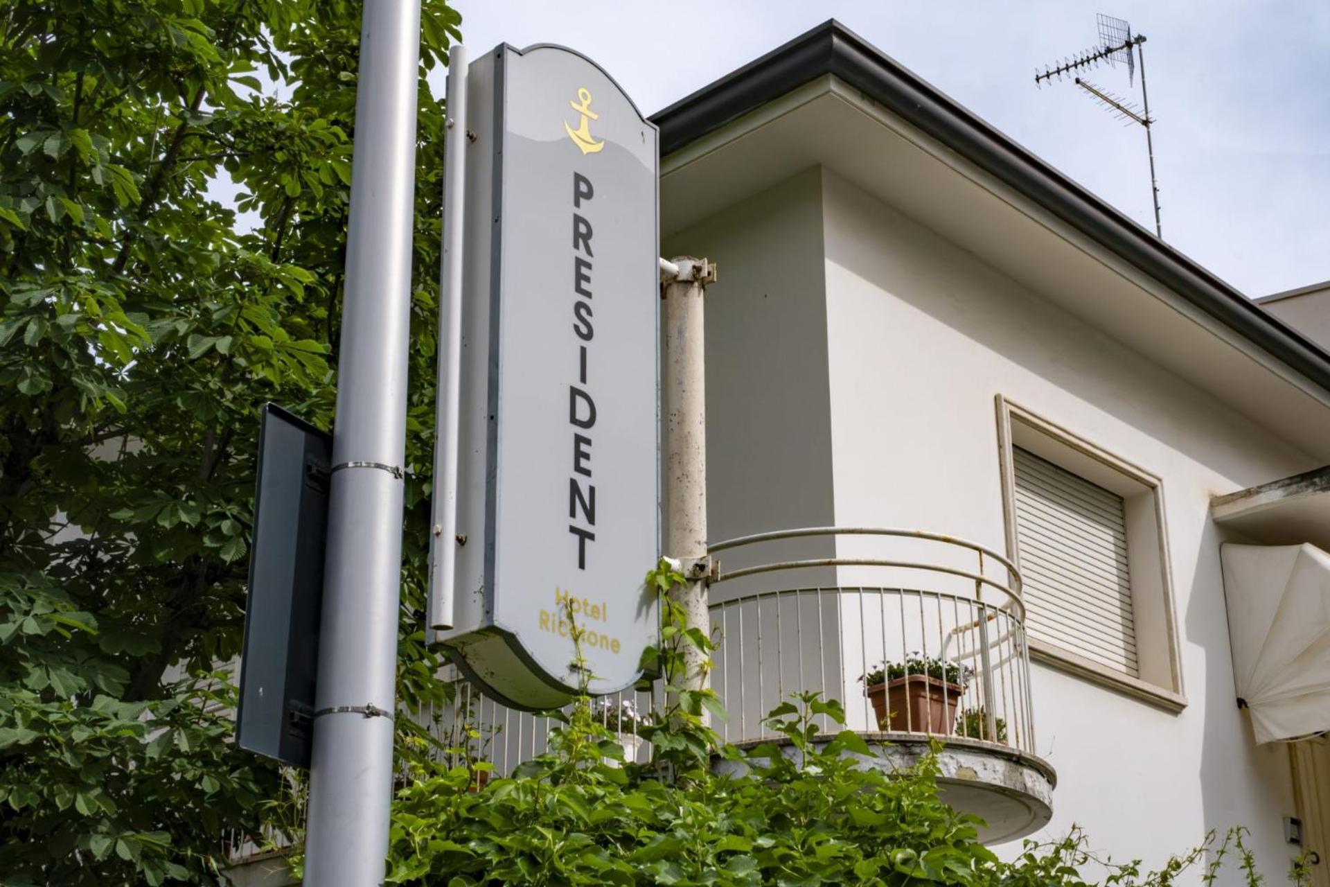 Hotel President - Vintage Hotel In Centro Riccione Exteriér fotografie